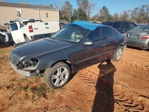03 04 05 06 07 08 09 MERCEDES E-CLASS Wiper Motor Front - Picture 1 of 9
