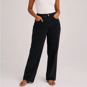 Women Abercrombie & Fitch 90s Boyfriend High Rise Denim Jeans in Black Size 34 - Picture 1 of 7