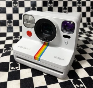Fotocamera istantanea Polaroid Now Plus generazione 2 i tipo pellicola bianco arcobaleno usata - Foto 1 di 5