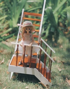 Handmade 1/6 Scale Corner Stairs for Popular Fashion Doll/Dollhouse Display - Picture 1 of 2