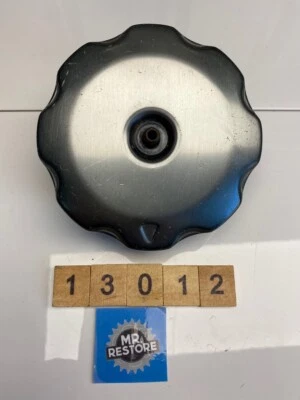 Honda XL185 XL250 XL500 XL600R Vintage Classic Fuel Gas Tank Cap OEM (Silver) - Image 1 of 3