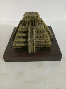 Vintage Aztec Mayan Temple Scrupture Made In Mexico 7x7x5 - Bild 1 von 4