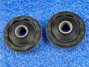 NUEVOS ARBUSTOS GENUINOS FORD SIERRA & ESCORT RS COSWORTH BARRA ANTIVUELCO X2 LOTE ANTIGUO 1656752 - Imagen 1 de 2