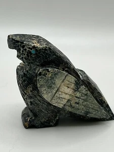 Zuni Eagle Hawk Fetish by Davey Cooyeyate Signed Apache Gold stone 2358 - Picture 1 of 7