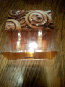 bath and body works wallflowers one 2 pack refill Of Cinnamon Caramel Swirl  - Picture 1 of 2