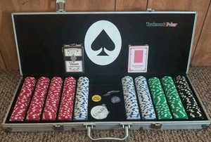 set poker con 2 mazzi di carte Kem - 11 grammi manca 1 chip verde - Foto 1 di 16