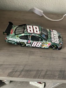 Dale Earnhardt Jr. #88 National Guard / Digital Camo 2008 Impala SS 2008 - Bild 1 von 13