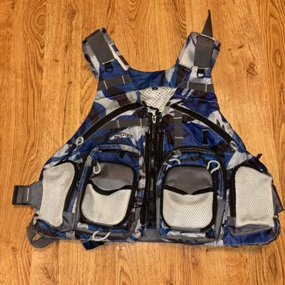 Yellowstone Pro Series Fly Fishing Vest Multi Pocket Size Small - Image 1 of 4