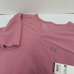 Top FIGS uomo Leon tre tasche scrub rosa taglia 2XL PO #1782 stile #FM1500 - Foto 1 di 7