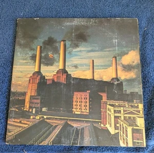 Pink Floyd LP Animals Record NM Gatefold Cover Columbia JC 34474 W/Lyric Sleeve - Picture 1 of 17