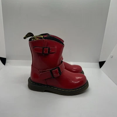 Botas Dr. Martens tamanho infantil vermelho quente com zíper patenteado - Imagem 1 de 4