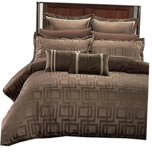 8PC Janet Duvet Cover Set Plus Down Alternative Insert, King/California King - Picture 1 of 3