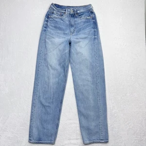 American Eagle Baggy Jeans Womens 6 28 Waist Blue Distressed Light Wash Denim - Picture 1 of 12