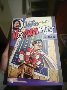 PETROLFLIEDER - NORMAL MAN LE ORIGINI SALANI COMICS Normalman 50% Rabatt Neu - Bild 1 von 1