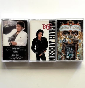 3 TAPES! Vtg MICHAEL JACKSON Tapes THRILLER + BAD + DANGEROUS Cassette TESTED NM - Picture 1 of 4