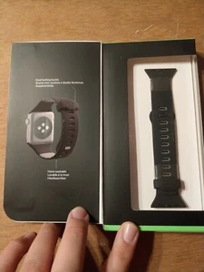 100% Authentic New Belkin Sport Band for Apple Watch & Series 1 2 3 38mm - Black - Picture 1 of 3