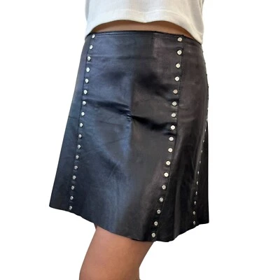 Minifalda CELINE Vintage Macadam Logo Botón #38 Cuero Negro Plateado Foto 1 de 4