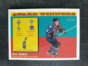 2001-02 Topps Heritage #130 Joe Sakic AW - Picture 1 of 2