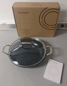 Le Creuset Essential Non-Stick Ceramic Shallow Braiser 11in. 3.5qt.  - Picture 1 of 5