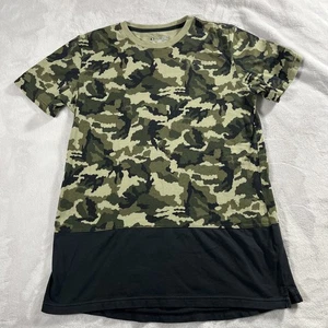 T-shirt mimetica Under Armour vestibilità ampia Heat Gear verde e nera YXL - Foto 1 di 10