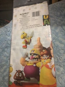 Funda de mesa de plástico Super Mario Brothers (54 in x 96) en suministros para fiesta de cumpleaños - Imagen 1 de 3