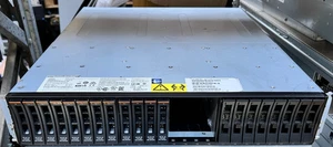 IBM Storwize V3700 Storage Enclosure 00Y2613 12 x 900GB 1 x Controller 2 x PSU - Picture 1 of 10