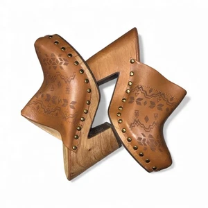 Velez Handmade Leather Clogs Wooden Heels size 38 EU - Picture 1 of 8