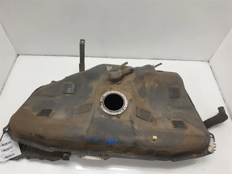 00-05 TOYOTA CELICA GT 1.8L 4CYL FUEL TANK ASSEMBLY — 第 1/4 张图片
