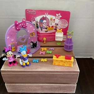 Disney’s Minnie Mouse Bow Boutique With Daisy - Picture 1 of 5
