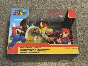 Nintendo: Super Mario ~ Bowsers Lava Battle Set ~ Charles Martinet Signed ~ GCOA - Picture 1 of 7