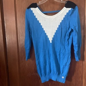 Only Love Collection Blue Knit Top 3/4th Sleeve Size M NWT Edge - Picture 1 of 10