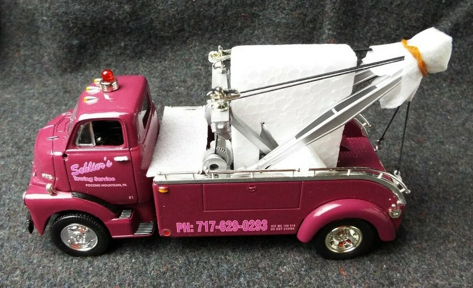 1952 GMC Heavy Duty Wrecker Schliers Pocono Mountains, Pa  First Gear 18-2207MIB - Image 1 of 4