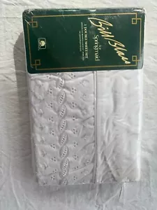 Neu Vollständig/Doppelt Weiß Ösen Laken Set Bill Blass für Springmaid - Bild 1 von 5
