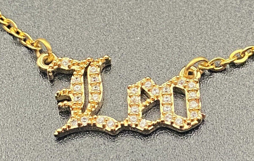 VETEMENTS Collana "Leo" placcata oro giallo gotico zodiaco strass ciondolo hip hop