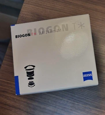 Carl Zeiss BIOGON T* 21mm F2.8 ZM Black Leica M mount New in Box from Japan - Image 1 of 4