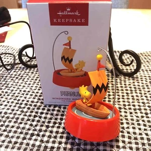 HALLMARK THE PEANUTS GANG WINDWARD WOODSTOCK 2023 DECORAZIONI RICORDO DI NATALE - Foto 1 di 1