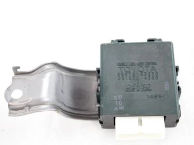 85970-53030 CENTRALINA RELÈ CHIUSURA AUTOMATICA PORTE LEXUS IS II E2 220D 2.2D 1 - Immagine 1 di 4