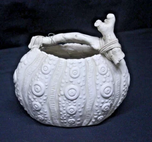 C2C Designs Ceramic Artsy Sea Anemone Shell Vase - Picture 1 of 14