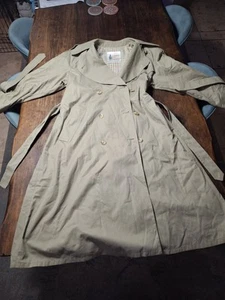 Vtg 80s Y2K London Fog Maincoats Trench Coat Women 6 PET Tan & Belted - Picture 1 of 7
