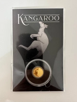 Perth Mint 0,5g Fine Gold Coin Australian Kangaroo Mini Roo Coin in Card 24ct - Bild 1 von 4