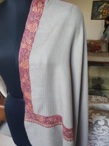 " Grey"TRADITIONAL KASHMIRI MICRO HAND EMBROIDERED DAUR THROW PASHMINA~14 DESIGN - Picture 1 of 4
