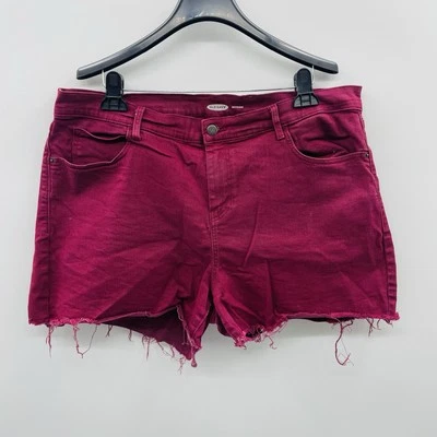 Old Navy Womens Size 16 Frayed Cut Off Boyfriend Denim Shorts in Wine Stain Red - Image 1 of 4