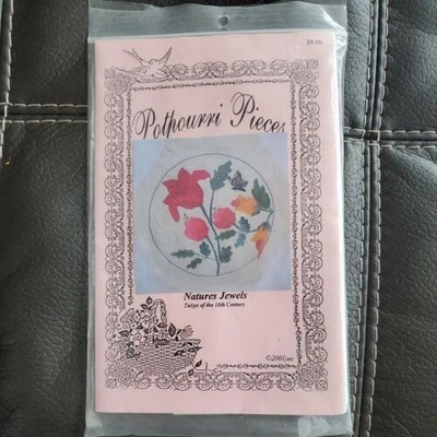 Natures Jewels Quilt Pattern 16.5" Hexagon Potpourri Pieces Applique 2001 - Image 1 of 4