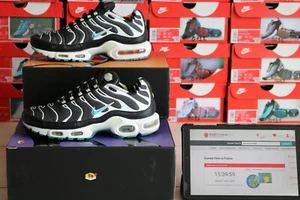 Nike Air Max Plus Tuned 1 "Vivid Blue" Noir - Blanc - EU 43 / US 9.5 / UK 8.5 - Bild 1 von 21