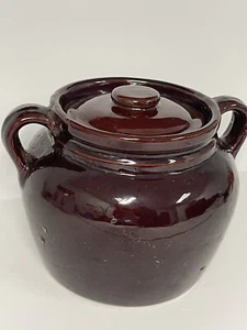Vintage BROWN GLAZED BEAN POT WITH LID HANDLES USA Primitive Farmhouse Decor - Picture 1 of 10