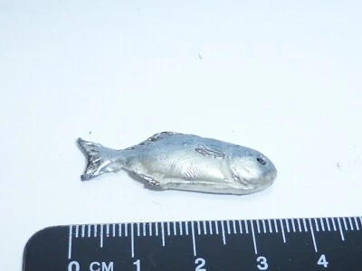1:12 Scale Single Polymer Clay Fish B3 For Dolls House Kitchen ,Shop Pet