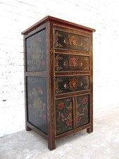 Asien Tibet Kommode Turm schwarz rot bemalt Pinienvollholz