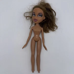 MGA 2001 Bratz Yasmin First Edition Original Doll Y2K Nude Brown Hair Green Eyes - Picture 1 of 5