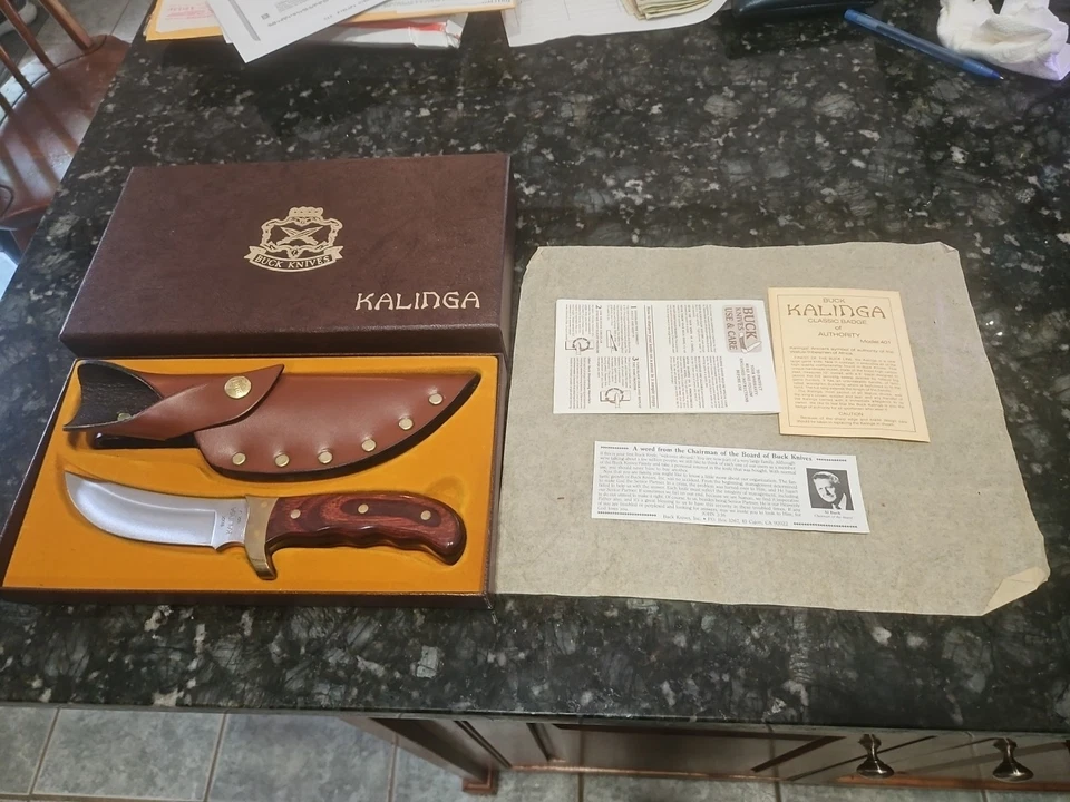 Cuchillo de hoja fija Buck Kalinga NOS con caja de papeles sin usar Foto 1 de 4