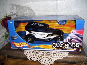 2000 Vintage Hot Wheels Cop Rods 105 Police '32 Ford Sedan New Orleans Police - Picture 1 of 2